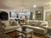 RESORT COTTAGE