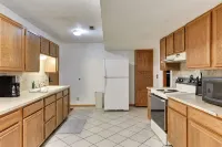 Aksarben Two Bed, One Bath Duplex Suite