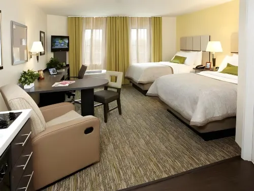 Candlewood Suites Youngstown West - Austintown Отели в г. Найлс