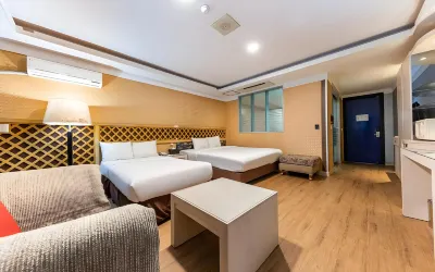 Metro Tourist Hotel Cheonan Hotels in 