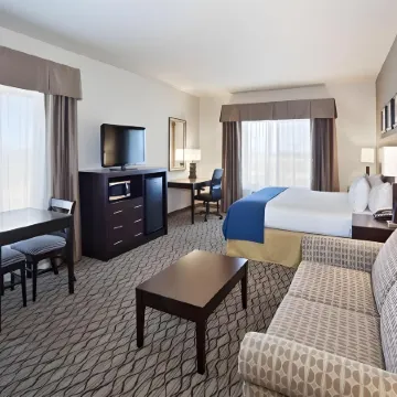 Holiday Inn Express & Suites DEMING MIMBRES VALLEY by IHG