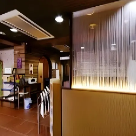 Capsule Land Yushima (Male Only) Отели рядом с достопримечательностью «Арена «Зал Коракуэн»»
