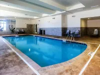 Holiday Inn Express RICHMOND by IHG - Pool