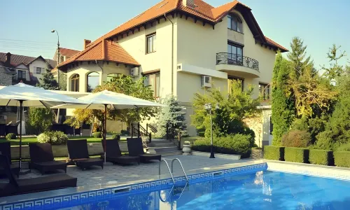Diplomat Club Hotel