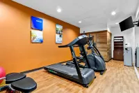 Comfort Suites - Gym