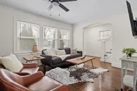 3-Bedroom Private Home with Game Room, Fully Fenced, Near Lake Ontario Shoreline