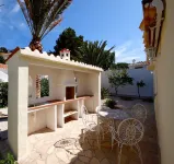 Detached house with private pool, completely fenced, close to the beach