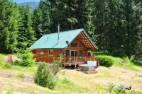 Mountain View Cabin, Hot Tub at White Pass Resort, Mt. Rainier