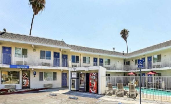 Motel 6 Pleasanton, CA