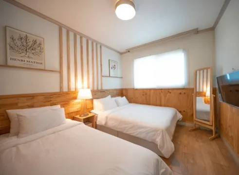 Cheongdo Bitchukje Pension