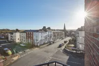 Host & Stay | Abbey Court Apartment