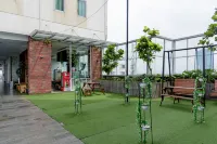 RedLiving Apartemen B Residence BSD - BE Urban Hotel The Icon BSD City Cluster Simplicity 주변 호텔