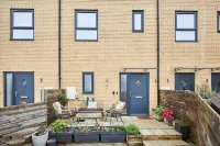 Host & Stay - Empress Point