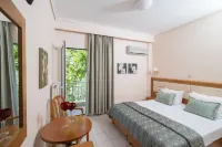 Regina Mare Hotel - 3-Star