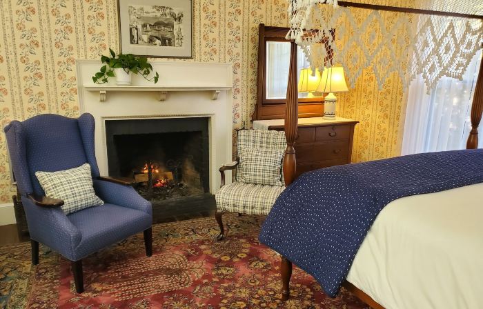 Harbourside Inn