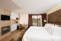 山間耳語度假屋 洛薩住宿飯店