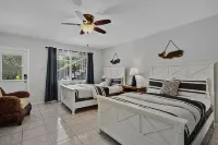 4145 by the Sea Inn & Suites فنادق في Lauderdale-by-the-Sea