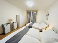 新豪華公寓地鐵站 斯密霍夫住宿飯店