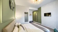 Hotel FortunaGrande Malioboro Yogyakarta by FOSIA
