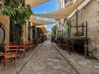 Sanders Elgio - Charming Studio with Balcony Hotels in Germasogeia