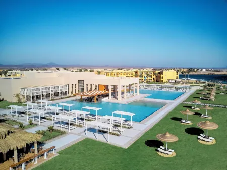 JAZ Elite Maraya Отели рядом с Аэропорт Марса-Алам