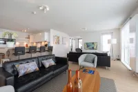 BizStay Harbour I Scheveningen Apartments