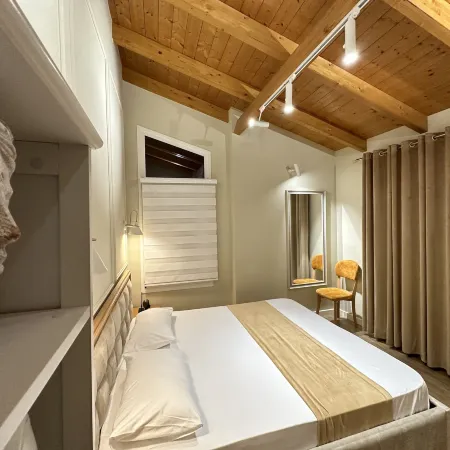 Arial Penthouse Suites