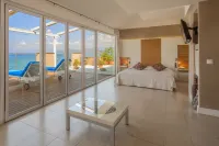 Hotel Delta Hotels in Foca Mahallesi