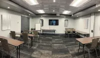Pearl Street Hotel & Suites Hotels in La Crosse
