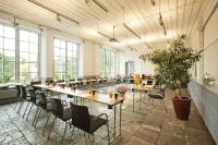 Åkeshofs Slott Hotels in Bromma