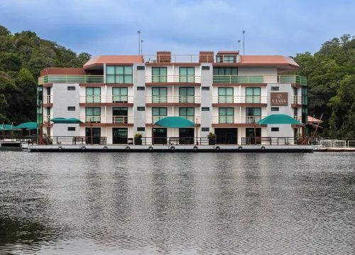 Uiara Amazon Resort