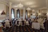 Imperial Hotel Blackpool - Beach