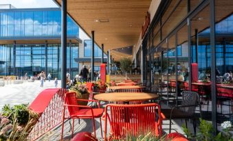 Chestnut Contractor Stays