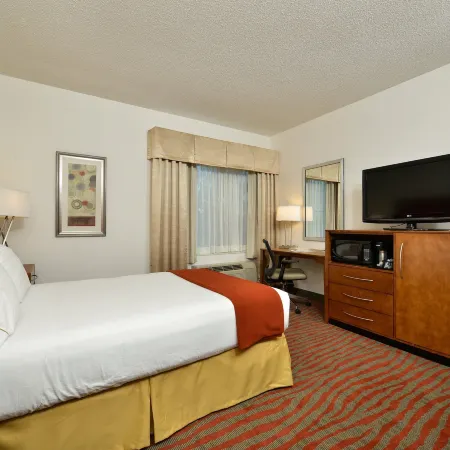 Holiday Inn Express BOSTON-MILFORD by IHG
