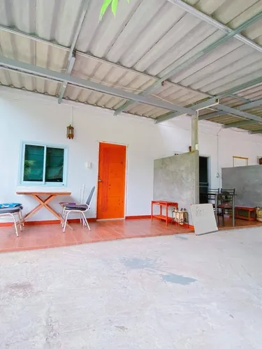 รูปภาพของChomlay Restaurant & Room for Rent