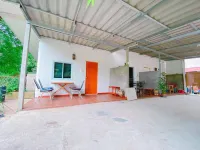 Chomlay Restaurant & Room for Rent