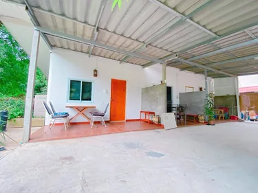 รูปภาพของChomlay Restaurant & Room for Rent