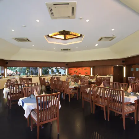Silent Shores Resort & Spa