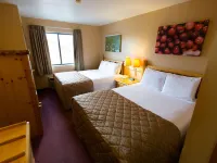 Cranberry Country Lodge Hotels in Tomah