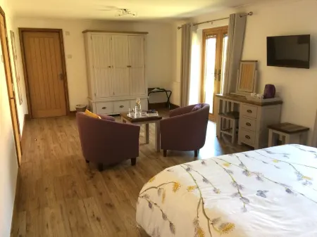 Grove Barn Bed and Breakfast Отели в г. Диклбург энд Рашолл