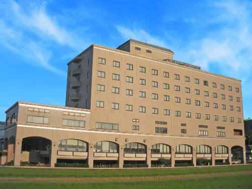 Southern City Hotel Hotels in Kami