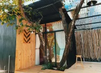 Tropical Garden Homestay by Zuzu Hotel a 