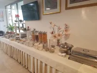Hotel Rheinbrücke - breakfast