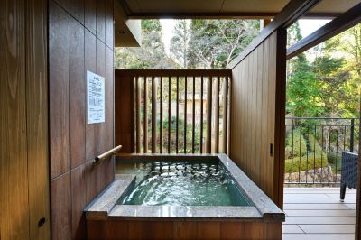 広々とした露天風呂付き和室、禁煙 湯の花温泉　京YUNOHANA RESORT 翠泉の写真