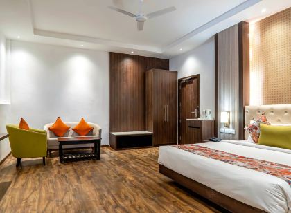 Hotel le Roi Lake View Koti