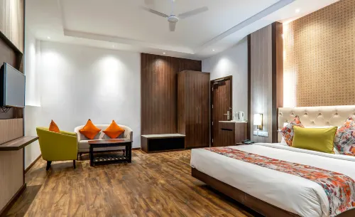 Hotel le Roi Lake View Koti