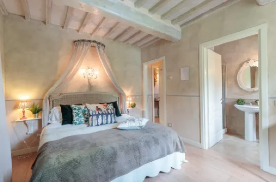 Casolare Dei Colli in Camaiore