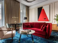 Raffles Europejski Warsaw Отели рядом с достопримечательностью «Площадь Гжибовского»