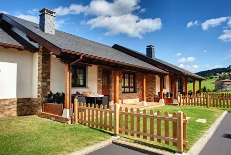 Apartamentos Rurales "La Torre" y "El Pielago"