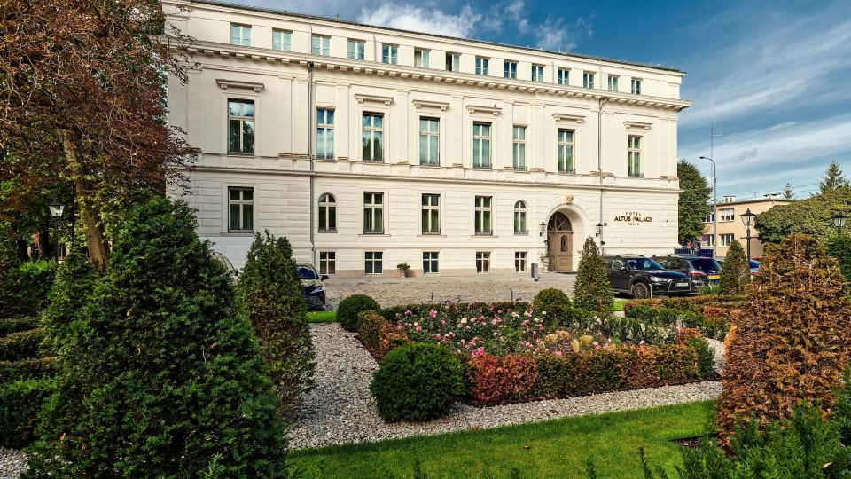 Hotel Altus Palace - Destigo Hotels